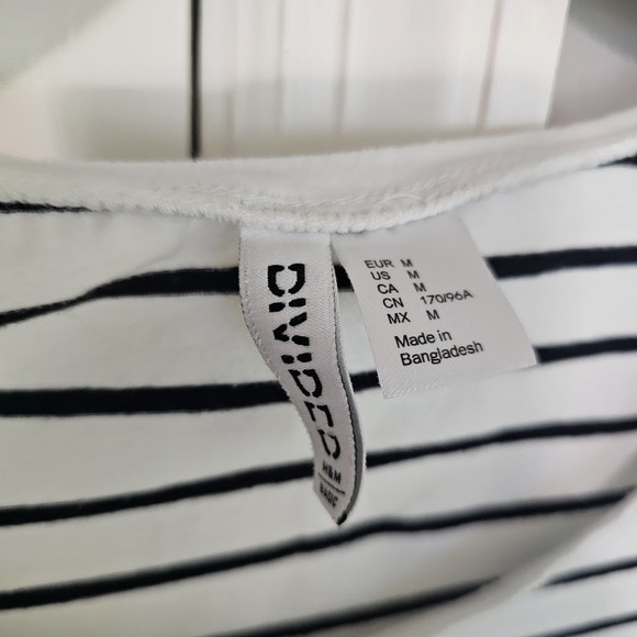 Divided Black and White Striped Short Sleeve Top - Picture 3 of 3